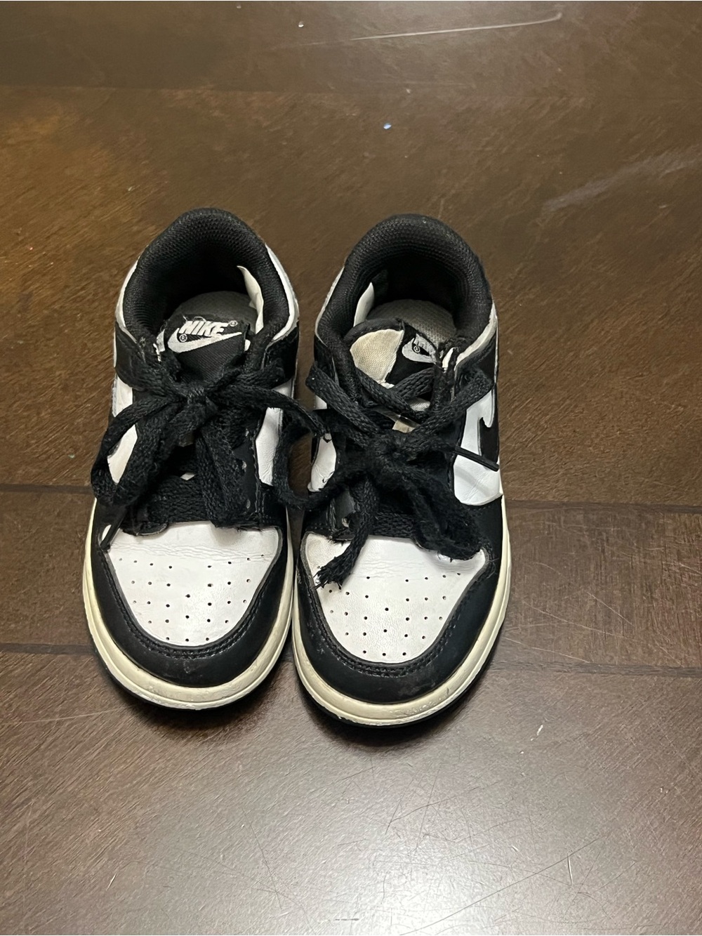 Nike Kids Dunks Black/White Low-Top Sneakers